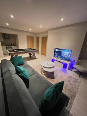 Central Leeds - Modern Spacious Apartment